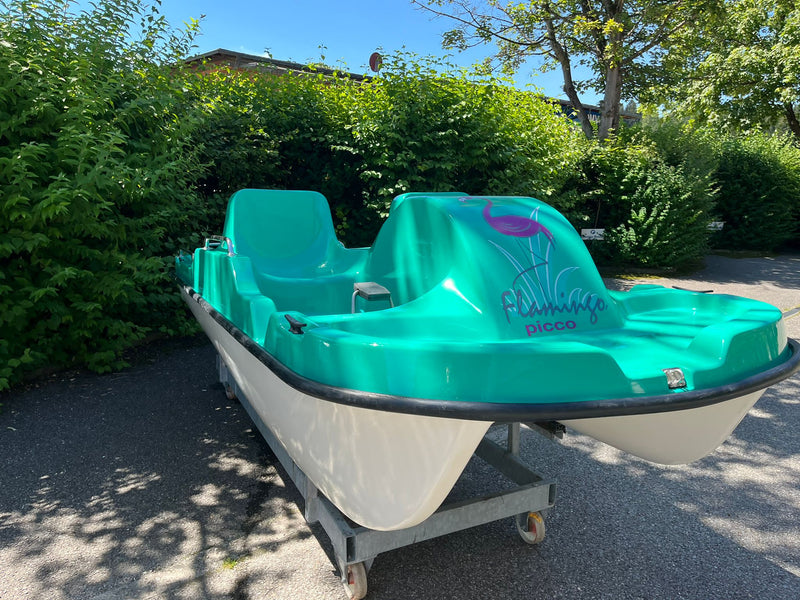 Bavaria Tretboot Flamingo Picco, Austellungsboot
